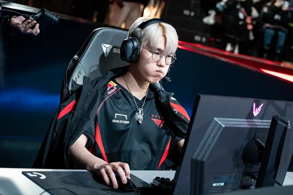 T1血洗GEN,Ssumday统治全场 T1血洗GEN,Ssumday统治全场