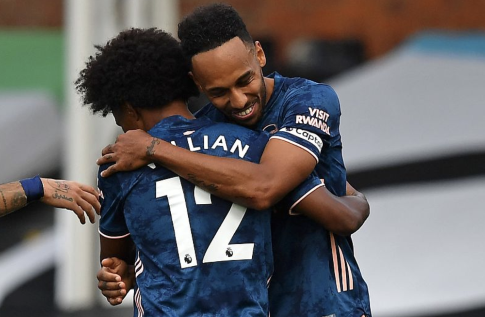 那不勒斯翻盘阿森纳，科瓦契奇送出助攻