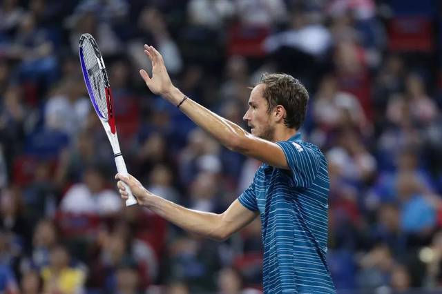 日本网球队完胜法国网球队,穆雷三分雨点燃全场 日本网球队完胜法国网球队,穆雷三分雨点燃全场