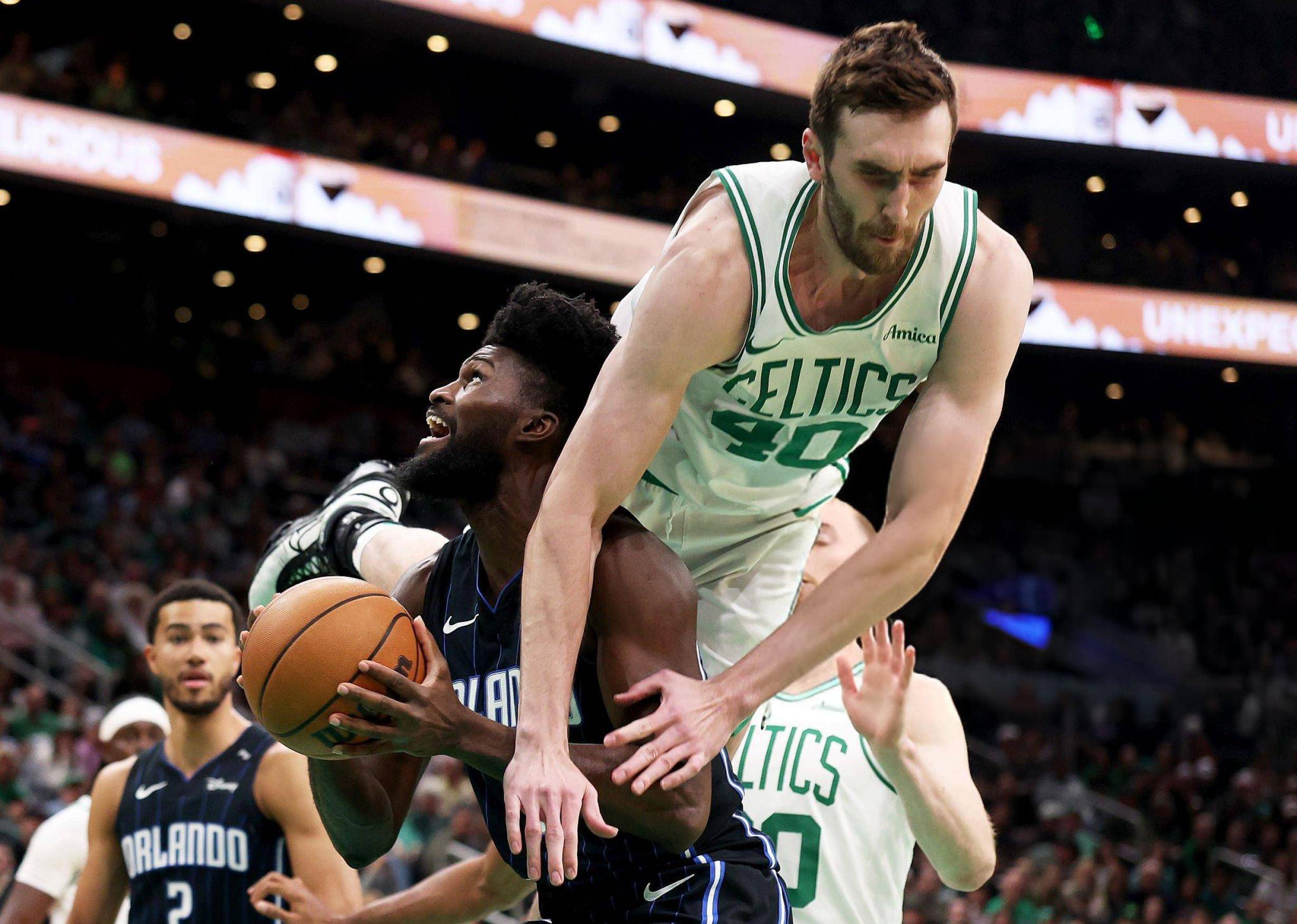 关于魔术碾压黄蜂,塔图姆打破历史纪录的信息 关于魔术碾压黄蜂,塔图姆打破历史纪录的信息