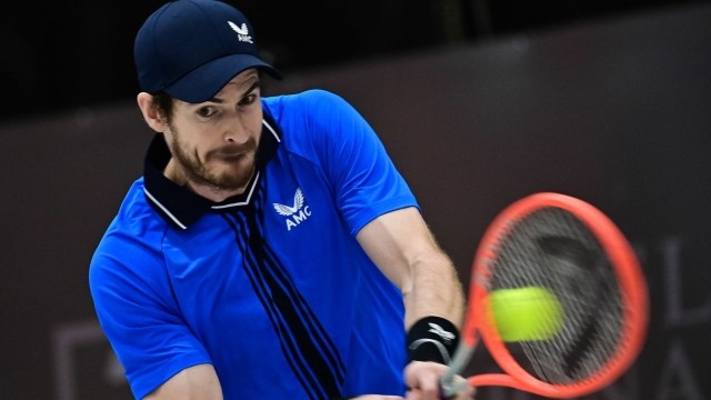 包含ATP总决赛险胜年终总决赛，穆雷状态火热的词条