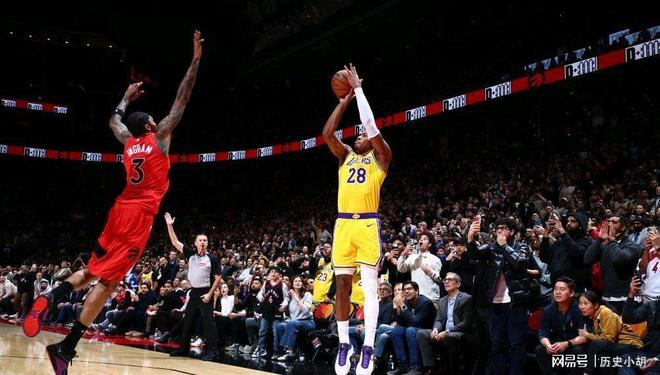 猛龙绝杀火箭，詹姆斯状态火热