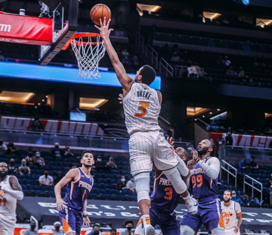 福建队鏖战天津队，布克高光表现