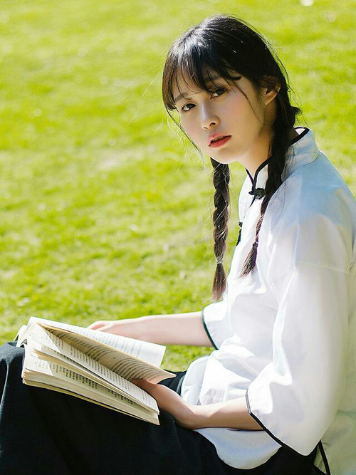 铁幕降临诺坎普,当拜仁的防守哲学成为国家德比的胜负手